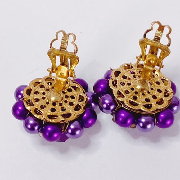 VTG Japan Mid Century Cocktail Earrings Purple Faux Pearl Bead Cluster Clip On - Picture 8 of 11